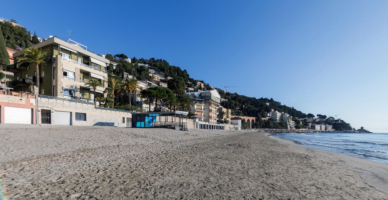 Residence Sole Mare Alaxi Hotels Alassio Exterior foto